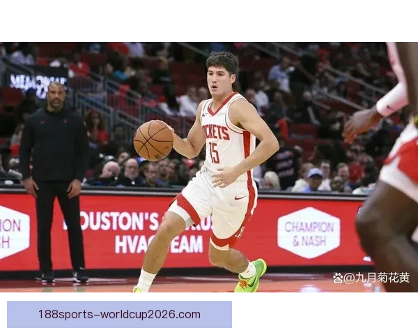 谢泼德重返首发带领火箭大胜 乌度卡承诺未来继续重用他作为核心